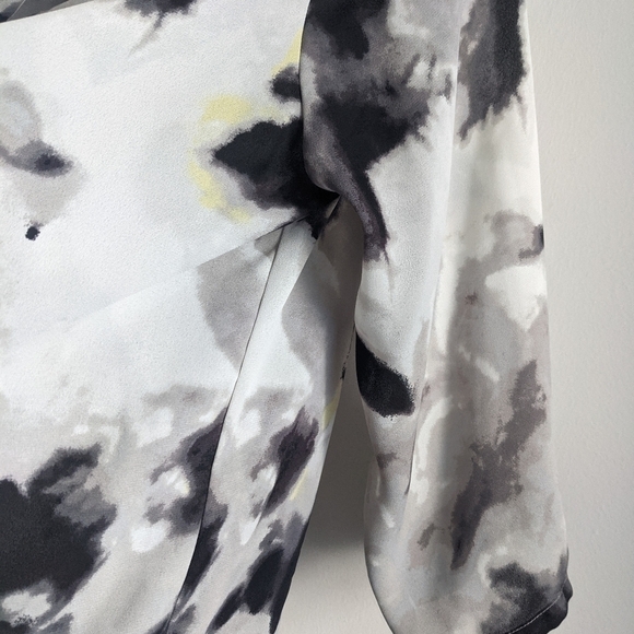 VIOLET + Claire Tunic Blouse Abstract Inkblot Tie dye pattern L - Picture 12 of 12